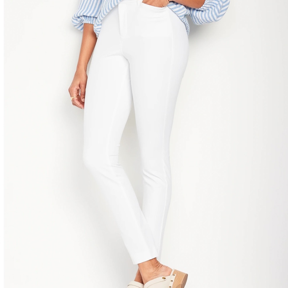 NWT Old Navy White Pixie Pants Size 18